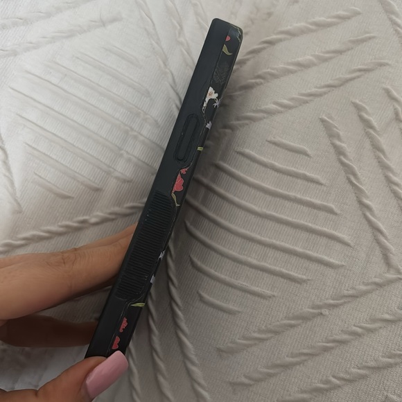 iPhone 15 cases bundle - Picture 5 of 13